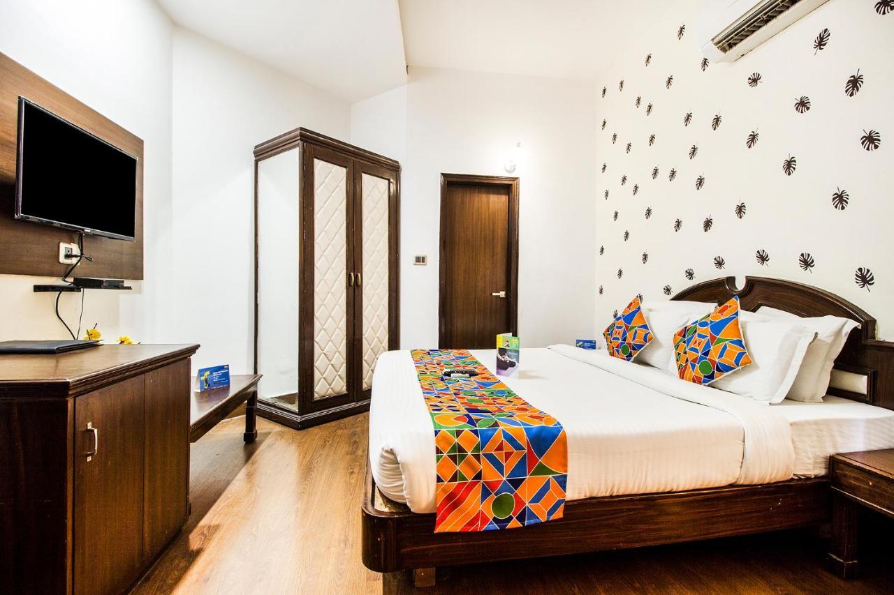 Fabhotel Le Monarque Chandīgarh Esterno foto