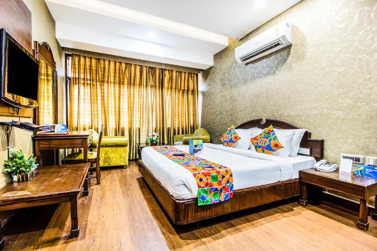 Fabhotel Le Monarque Chandīgarh Esterno foto